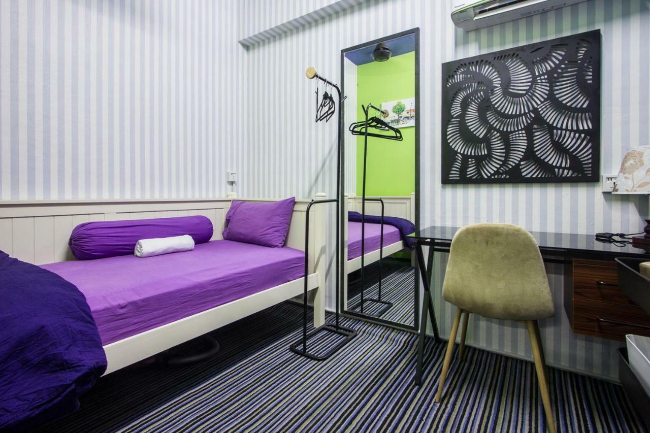 Usm Designer Dwell Hotel George Town Exterior photo